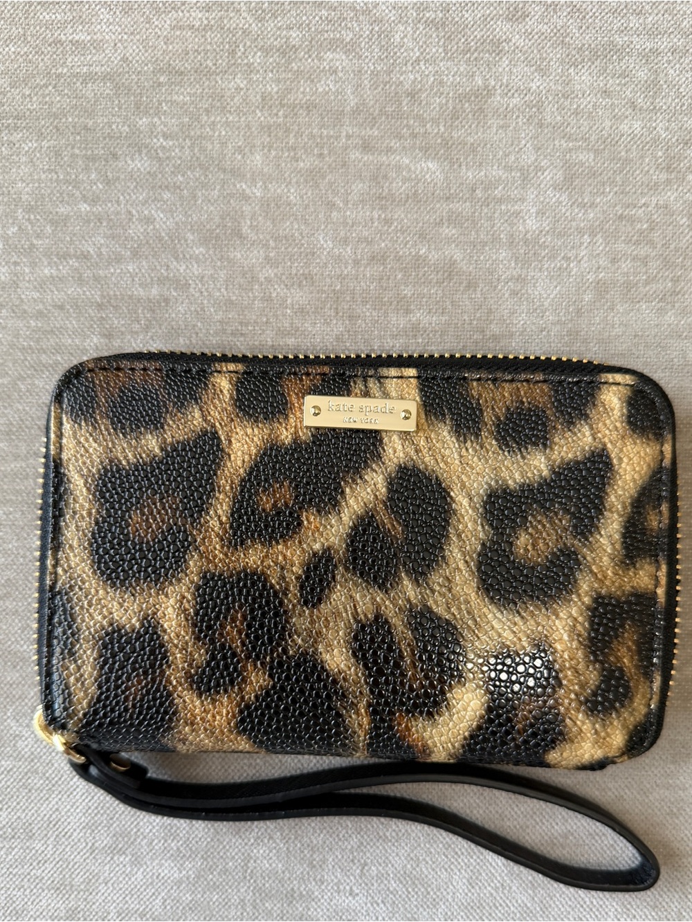kate spade Leopard Print Zip Wristlet in Brown and Black